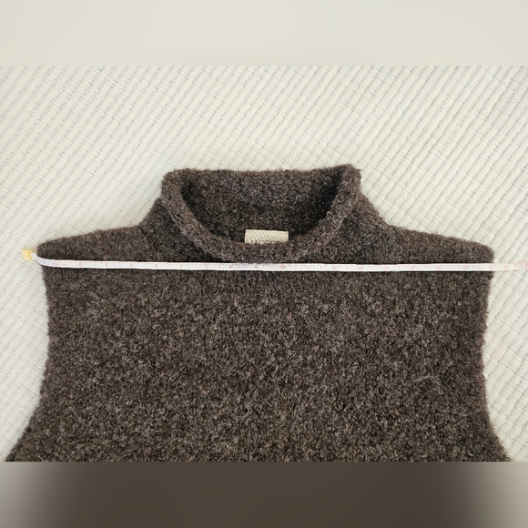 Jaggery London TINO Vest in Dark Oak Size 2 - Picture 10 of 10